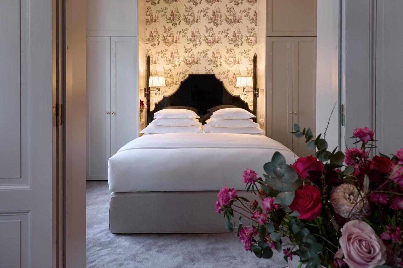 Villa Dagmar Stockholm Bagian luar foto A bedroom at the hotel