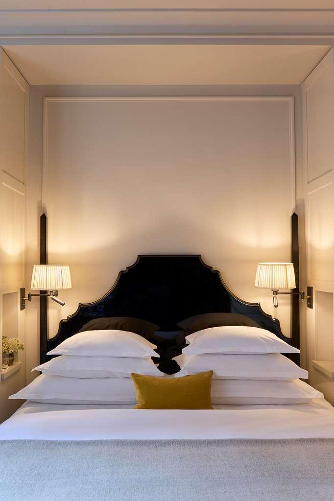 Villa Dagmar Stockholm Ruang foto A bedroom at the hotel
